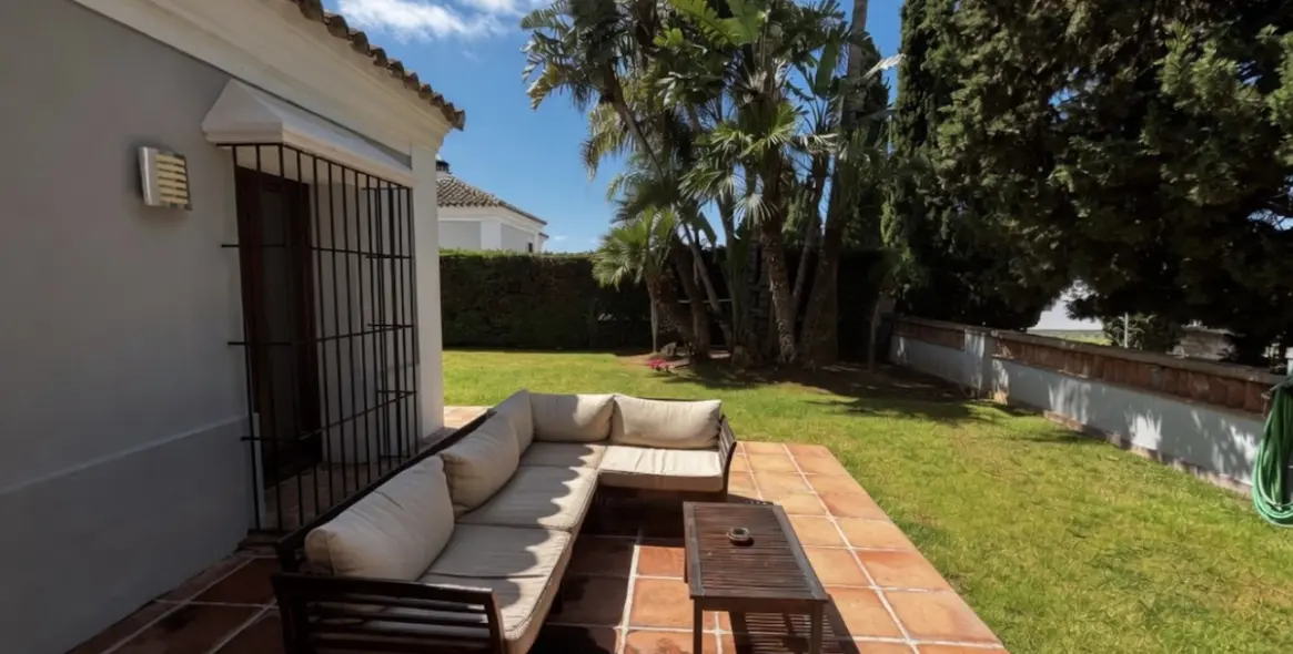 Sale of detached villa in Mijas Golf 6