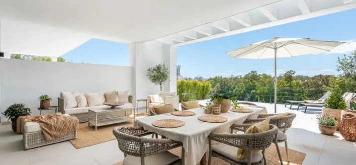 Venta de casa pareada en San Pedro de Alcántara 0