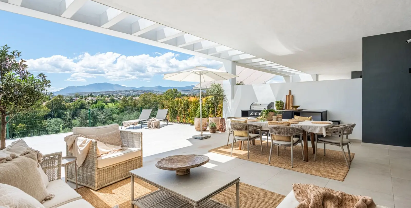 Venta de casa pareada en San Pedro de Alcántara 4