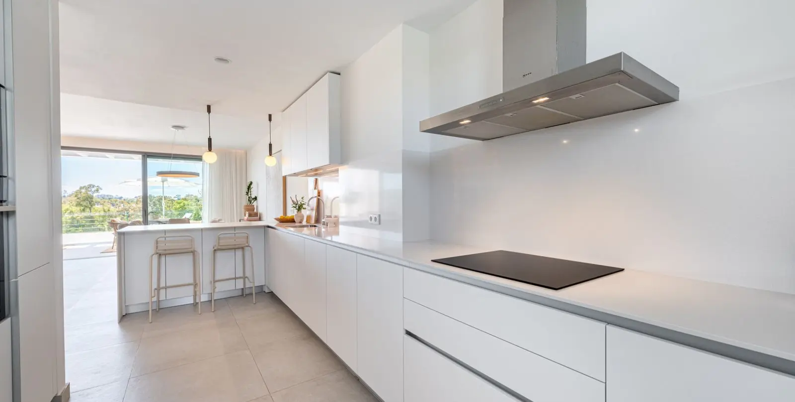 Venta de casa pareada en San Pedro de Alcántara 10