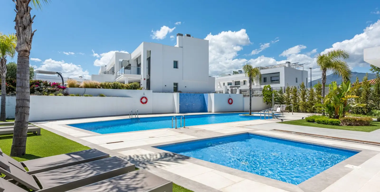 Venta de casa pareada en San Pedro de Alcántara 29