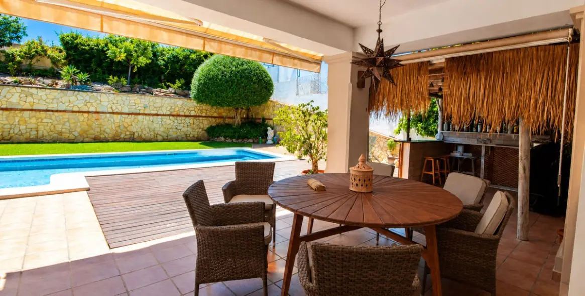 Sale of detached villa in Sierrezuela 11