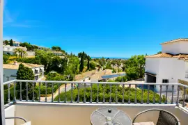 Image 24 thumb