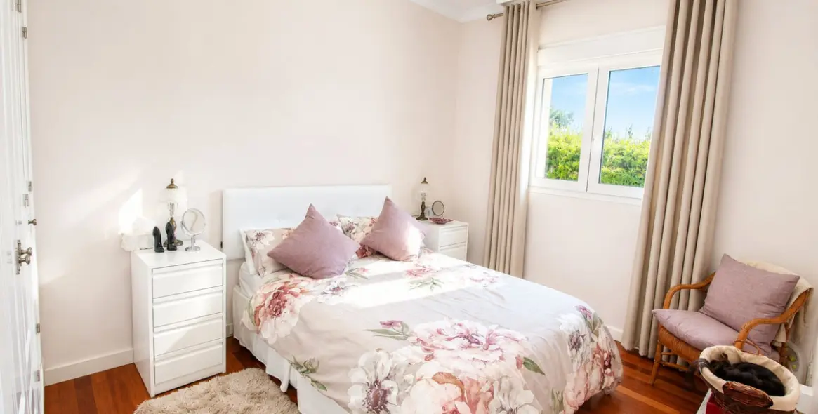 Sale of detached villa in Sierrezuela 25