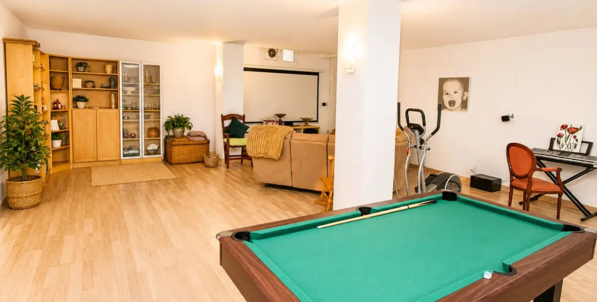 Sale of detached villa in Sierrezuela 39