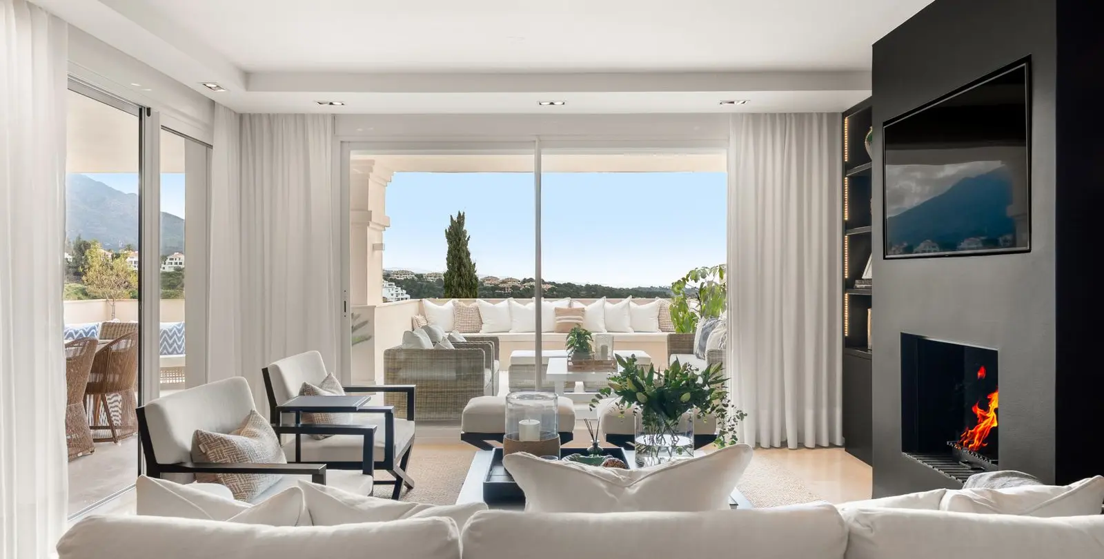 Sale of middle floor apartment in Nueva Andalucía 11