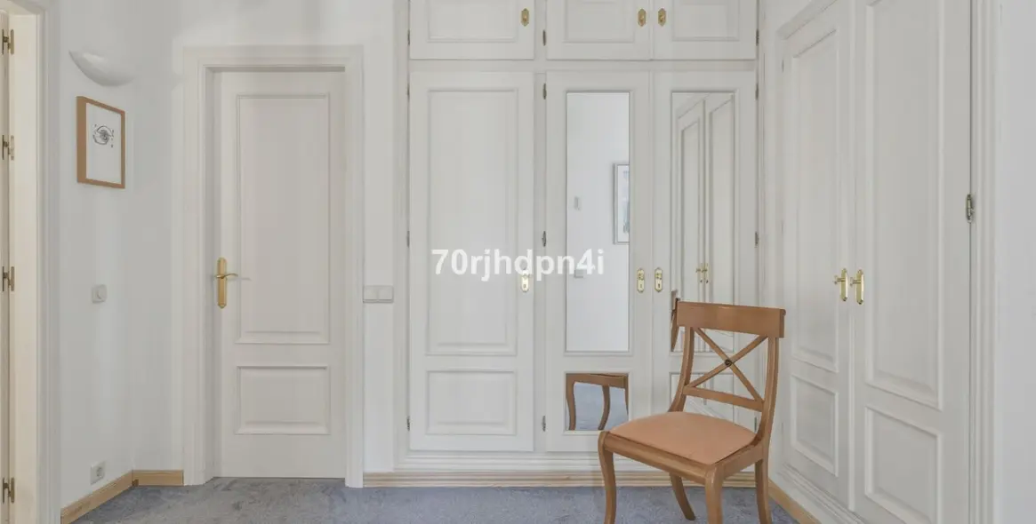 Sale of detached villa in Benahavís 25