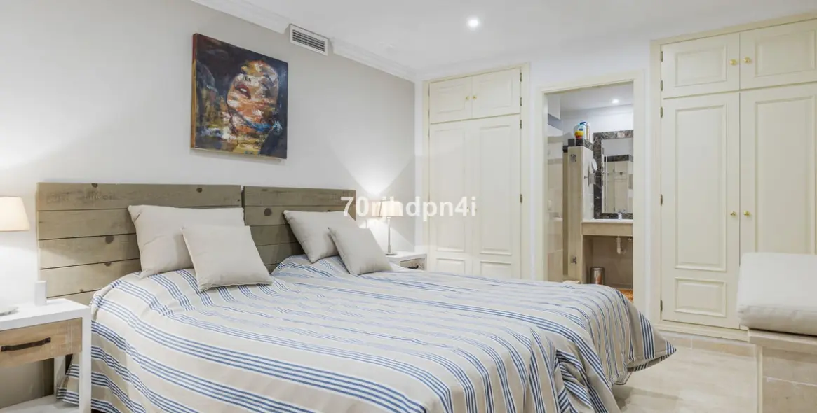 Sale of detached villa in Benahavís 55