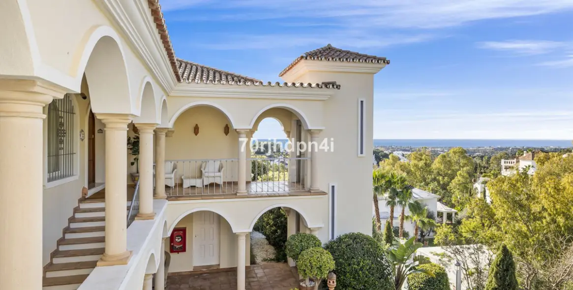 Sale of detached villa in Benahavís 88