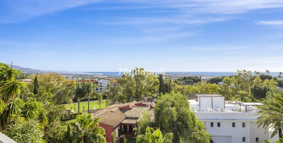 Sale of detached villa in Benahavís 115