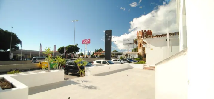 Долгосрочная аренда магазина в Elviria 0