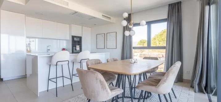 Long-term rent of middle floor apartment in Calanova Golf 1