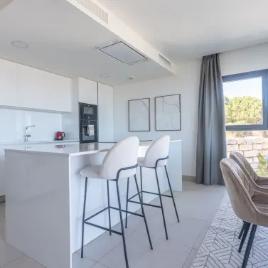 Long-term rent of middle floor apartment in Calanova Golf