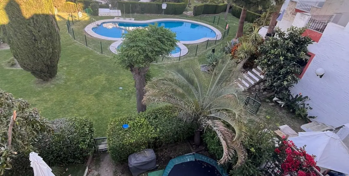 Long-term rent of townhouse in Estepona 3