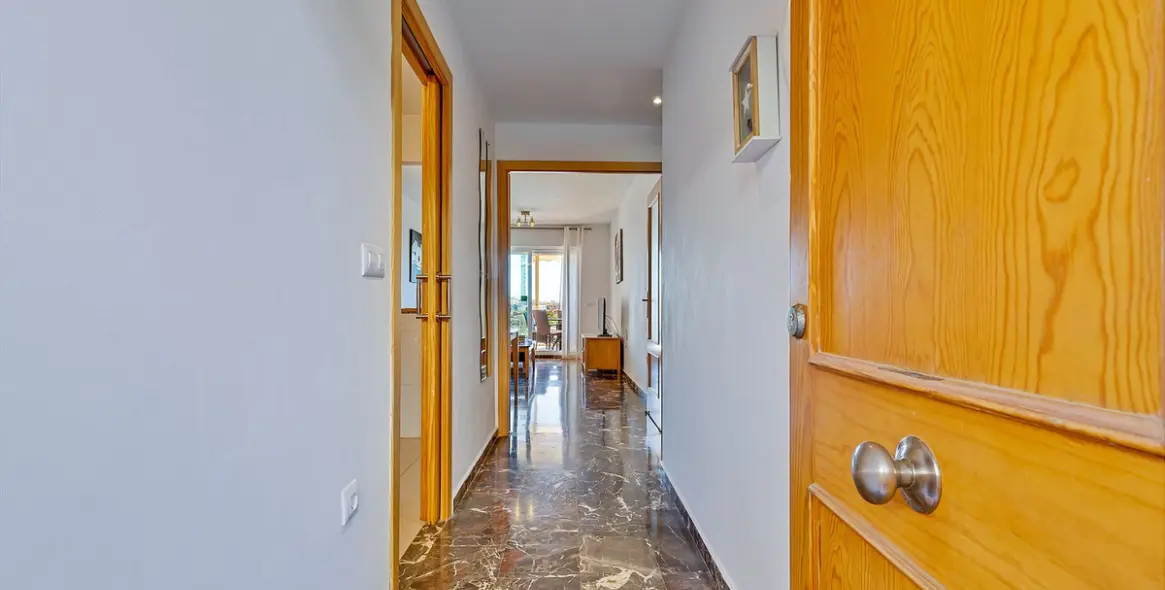Sale of ground floor apartment in Fuengirola 3
