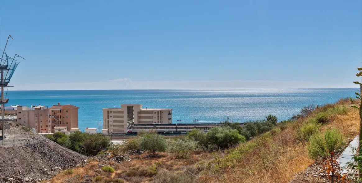 Sale of ground floor apartment in Fuengirola 12