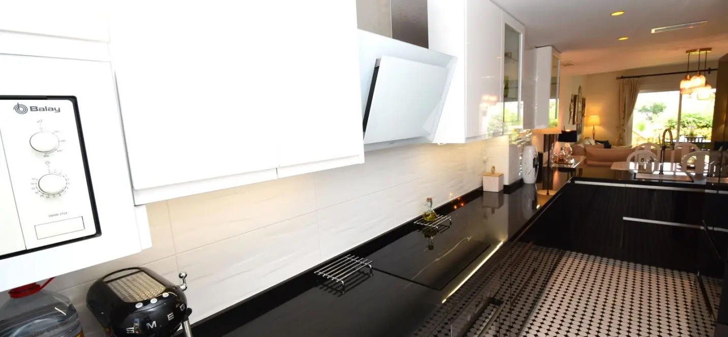 Sale of townhouse in La Cala Golf 4