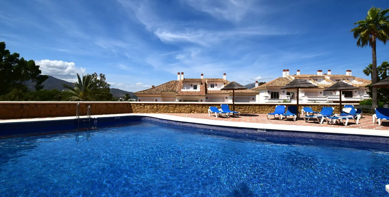 Sale of townhouse in La Cala Golf 20