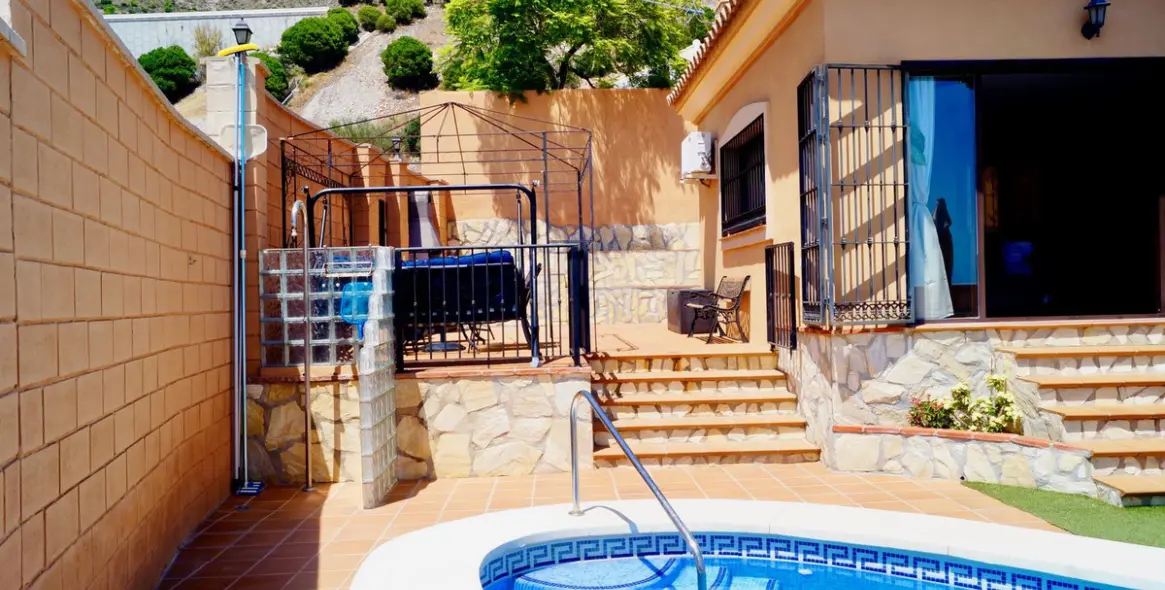 Sale of detached villa in Benalmadena 4