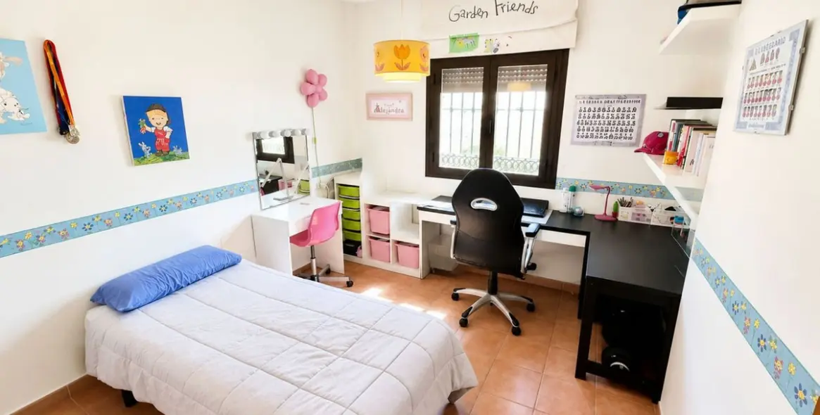 Sale of detached villa in Benalmadena 13