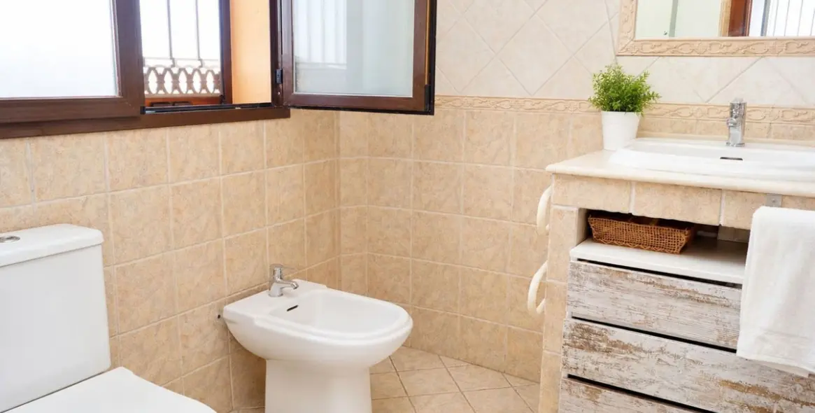 Sale of detached villa in Benalmadena 14