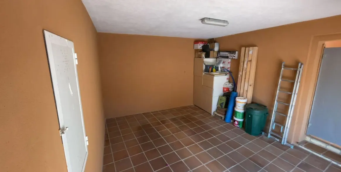 Sale of detached villa in Benalmadena 18
