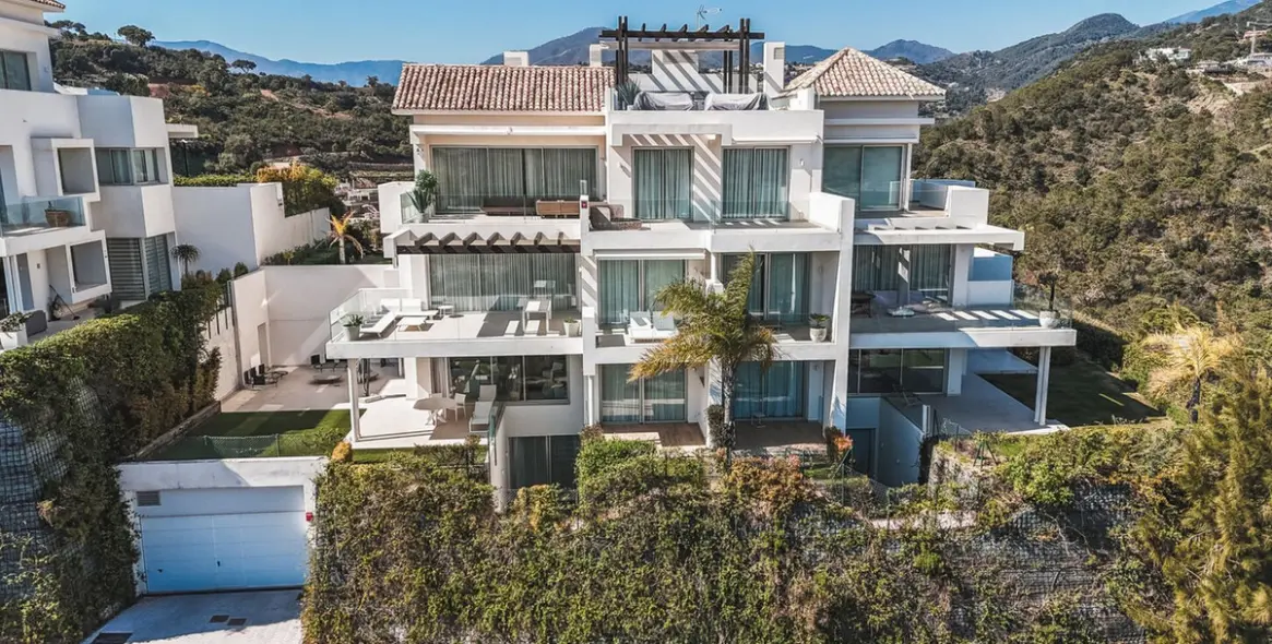 Venta de dúplex en Benahavís 1