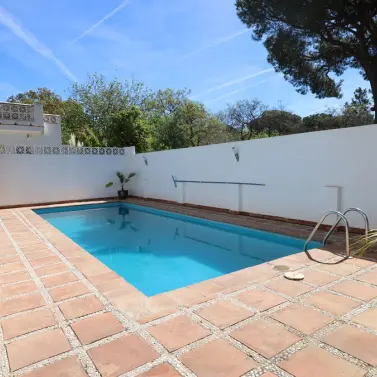 Venta de villa independiente en El Rosario