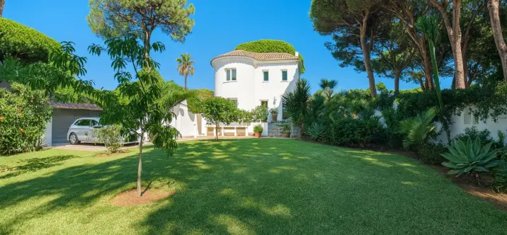 Venta de villa independiente en El Rosario 1