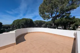 Image 6 thumb