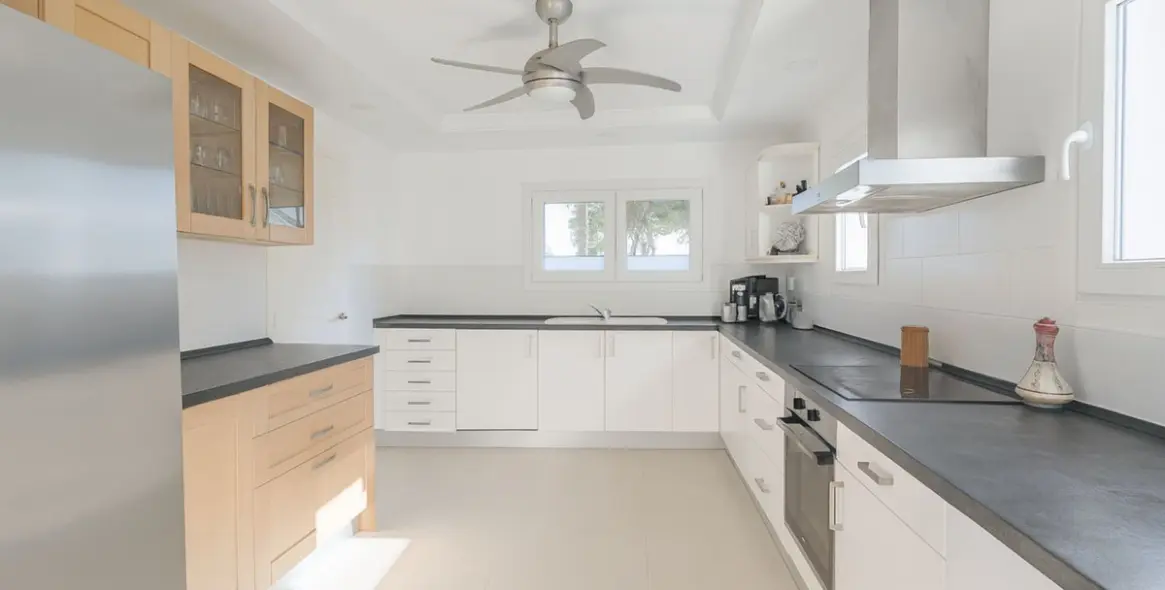 Venta de villa independiente en El Rosario 13