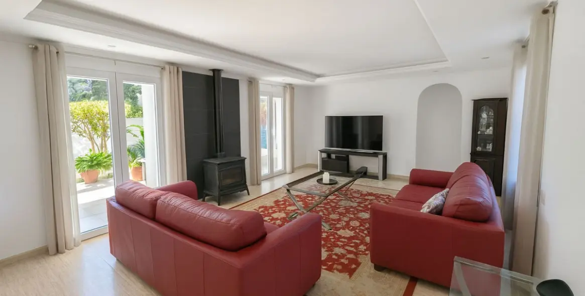 Venta de villa independiente en El Rosario 18
