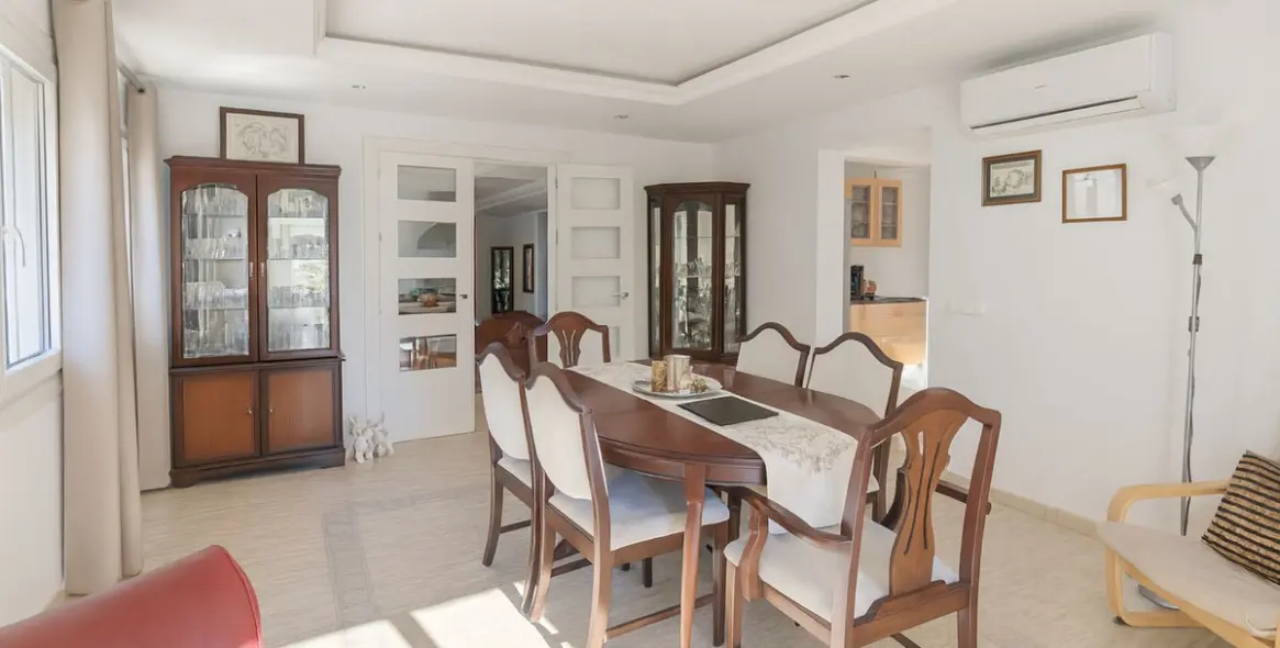 Venta de villa independiente en El Rosario 24