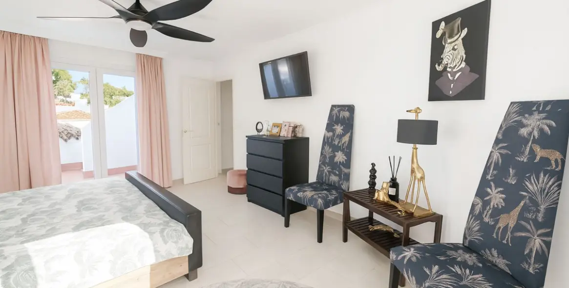 Venta de villa independiente en El Rosario 30
