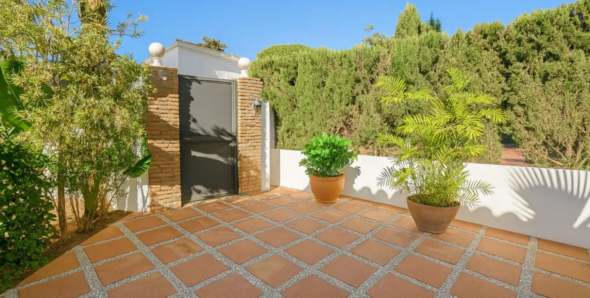 Venta de villa independiente en El Rosario 48