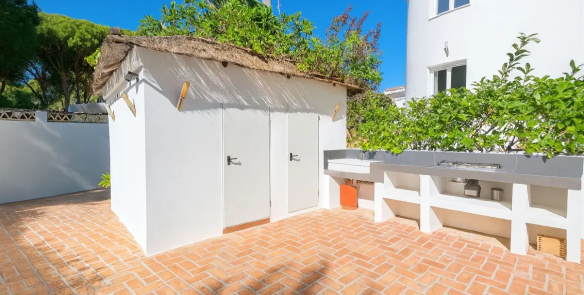 Venta de villa independiente en El Rosario 50