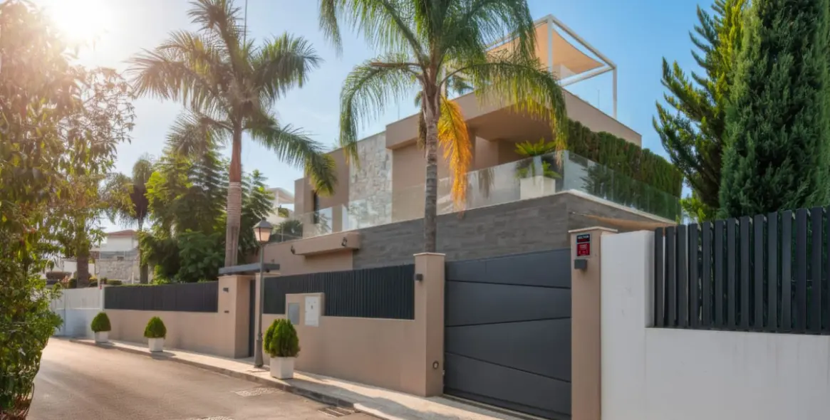 Venta de villa independiente en The Golden Mile 1