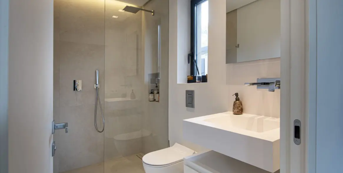 Venta de villa independiente en The Golden Mile 17