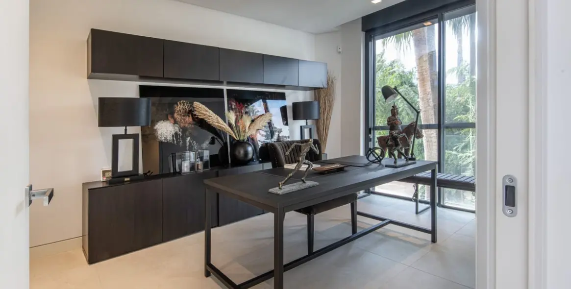 Venta de villa independiente en The Golden Mile 31