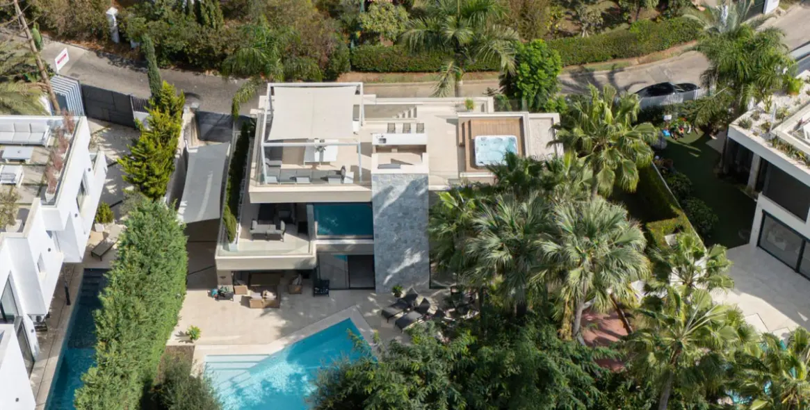 Venta de villa independiente en The Golden Mile 47