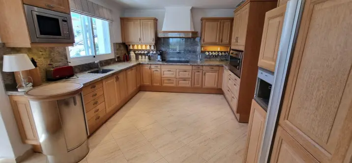 Long-term rent of detached villa in Benahavís 2
