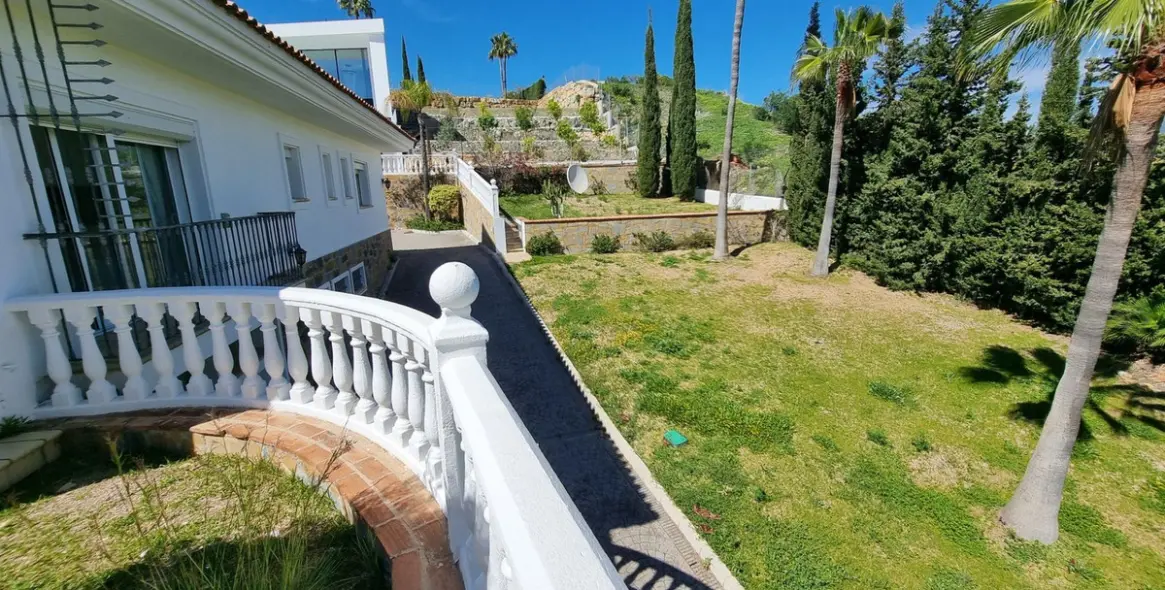 Long-term rent of detached villa in Benahavís 27