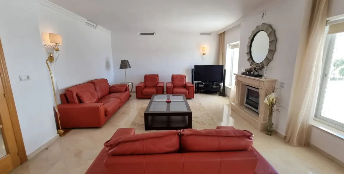Long-term rent of detached villa in Benahavís 33
