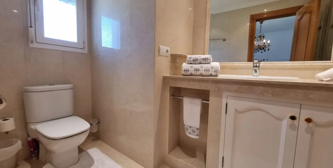 Long-term rent of detached villa in Benahavís 47