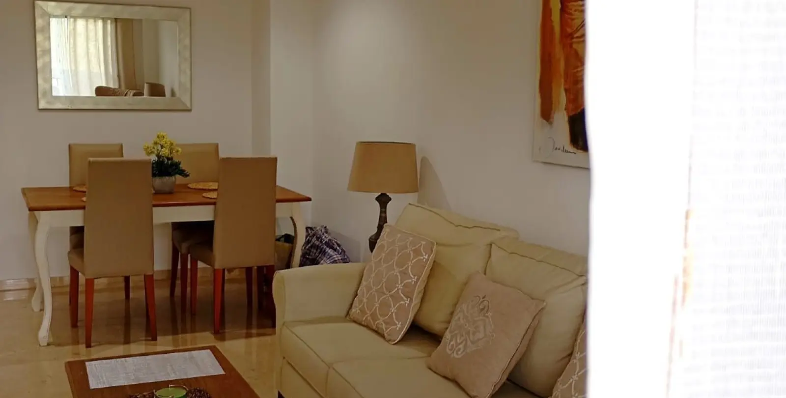 Sale of middle floor apartment in La Duquesa 7