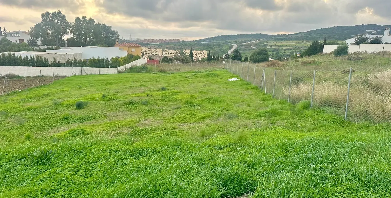 Sale of residential plot in Valle Romano 1