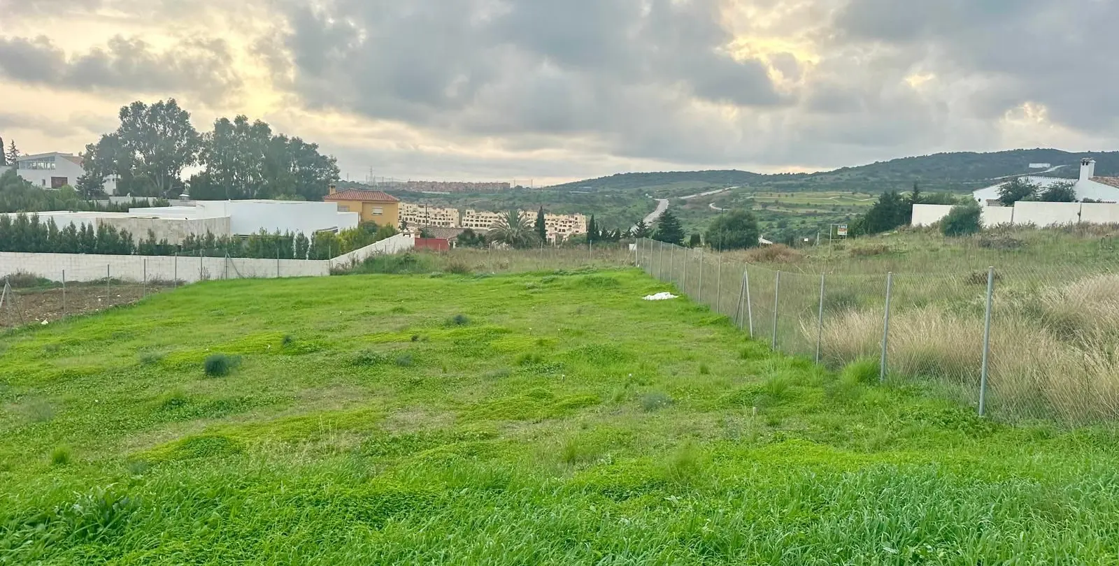 Sale of residential plot in Valle Romano 6
