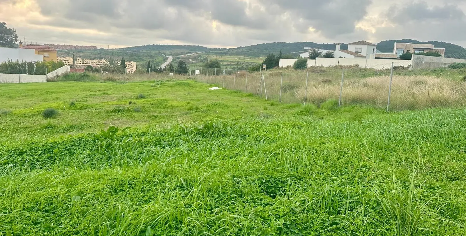 Sale of residential plot in Valle Romano 11