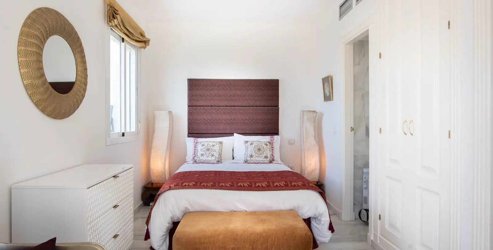 Продажа двухуровневого пентхауса в Puerto Banús 6