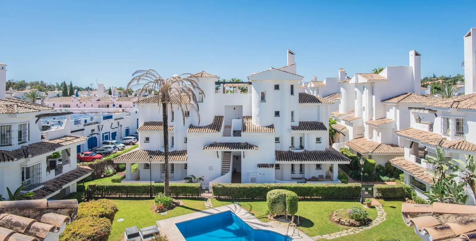 Продажа двухуровневого пентхауса в Puerto Banús 14